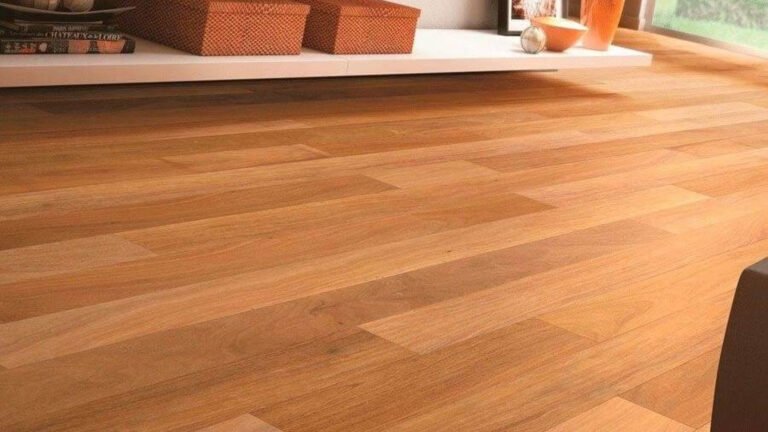 Piso Vinílico ou Laminado: Qual Escolher? Guia de Preços e Instalação em São Paulo